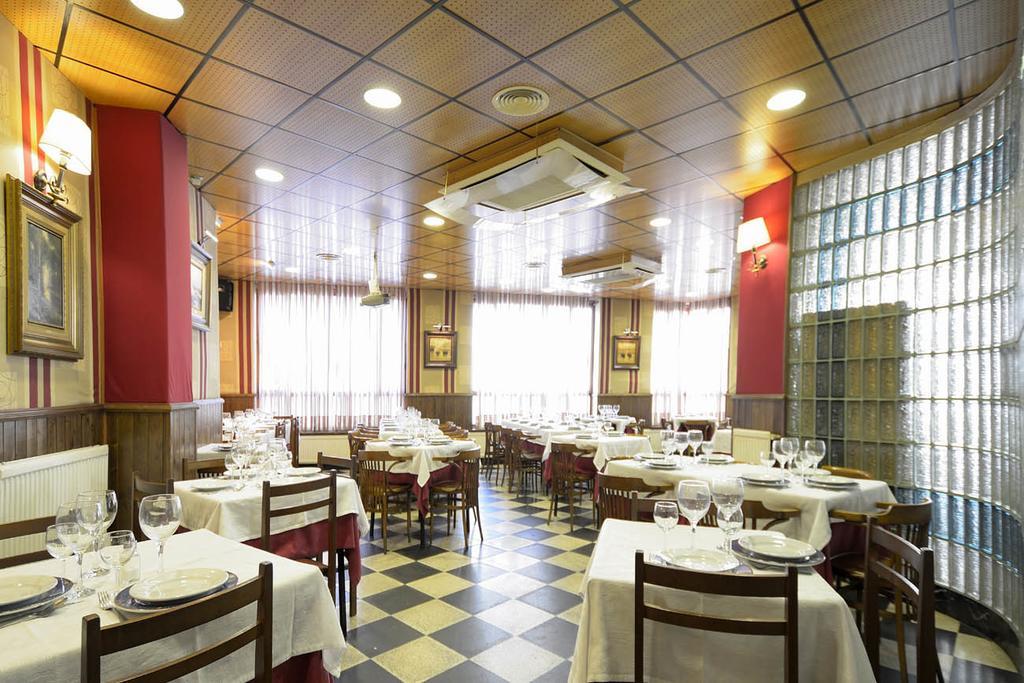 Hostal Goyo Garray المظهر الخارجي الصورة
